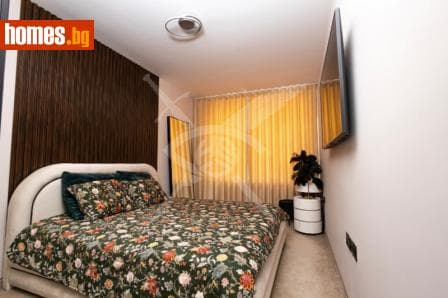 Двустаен, 79m²