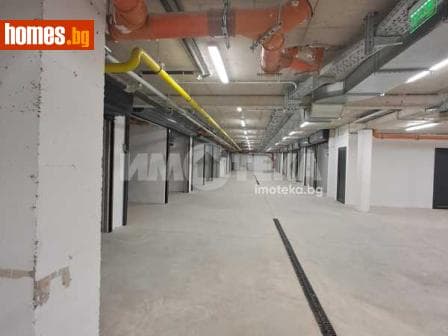 Тристаен, 106m²