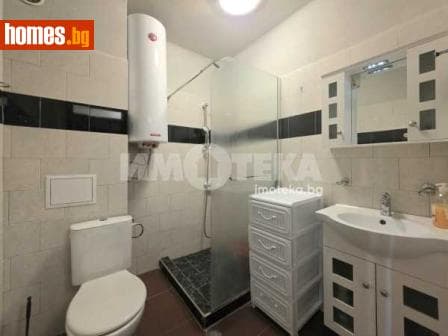 Двустаен, 79m²