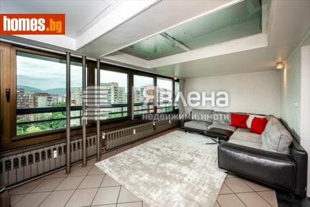 Тристаен, 88m²