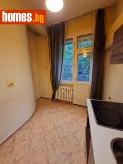 Едностаен, 45m²