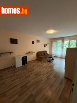 Двустаен, 65m²