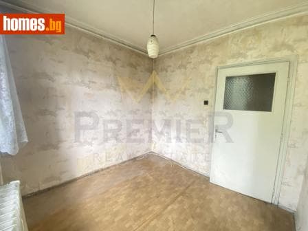 Двустаен, 60m²