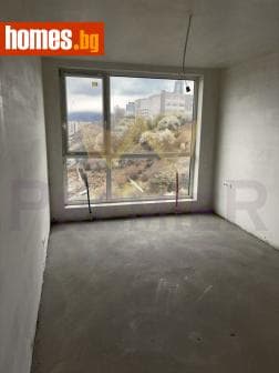 Двустаен, 85m²