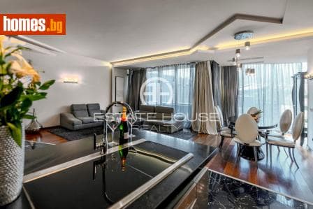 Четиристаен, 241m²