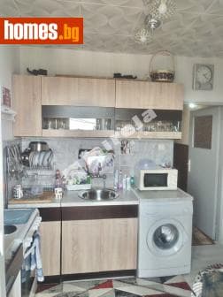 Двустаен, 68m²
