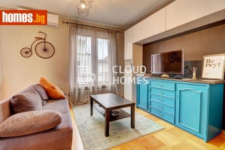 Тристаен, 88m²