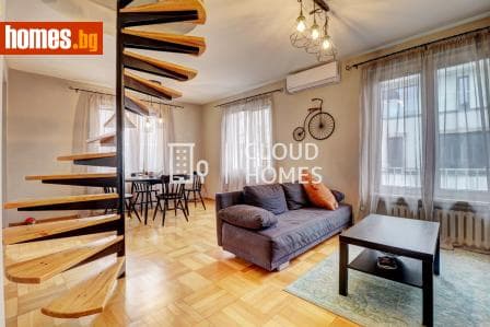 Тристаен, 88m²