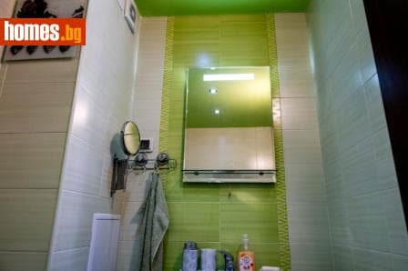 Двустаен, 64m²