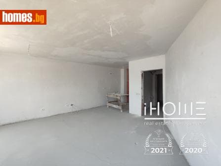 Тристаен, 108m²