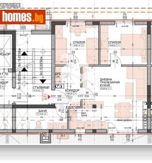 Тристаен, 121m²