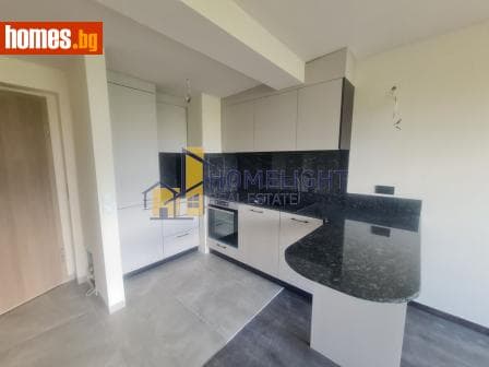 Двустаен, 77m²