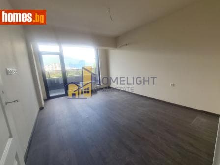 Двустаен, 77m²