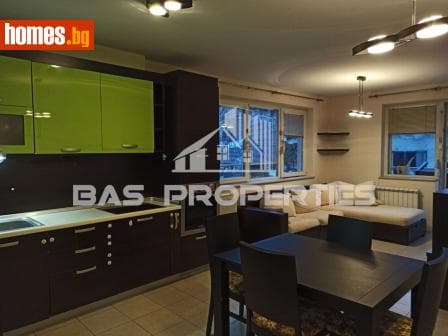 Тристаен, 110m²
