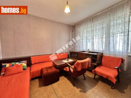Двустаен, 65m²
