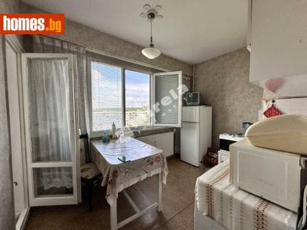 Двустаен, 65m²