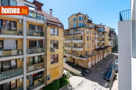 Тристаен, 75m²