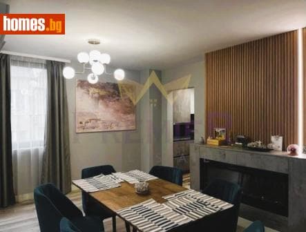 Тристаен, 112m²