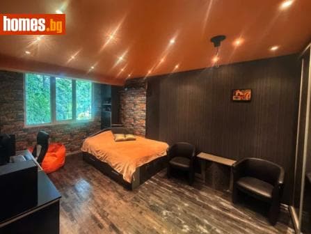 Двустаен, 65m²