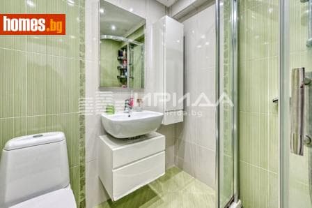 Тристаен, 115m²