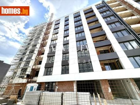Тристаен, 101m²