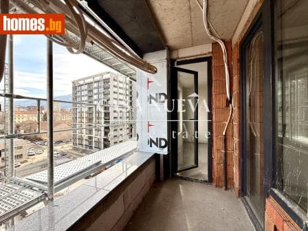 Двустаен, 65m²