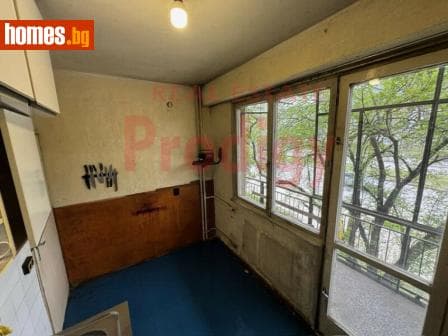 Двустаен, 57m²