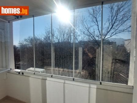 Двустаен, 65m²
