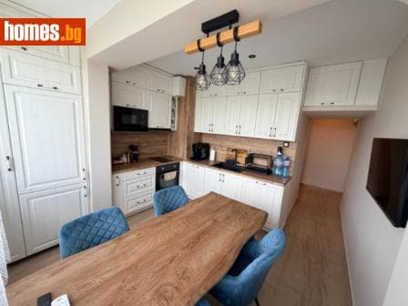 Двустаен, 65m²