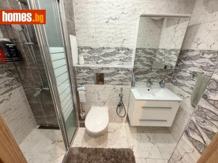 Двустаен, 65m²