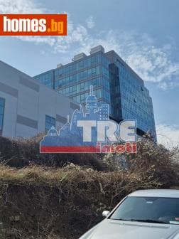 Тристаен, 147m²