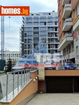 Тристаен, 147m²
