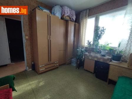 Двустаен, 65m²