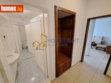 Двустаен, 75m²