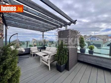 Тристаен, 147m²