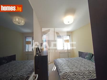 Двустаен, 65m²