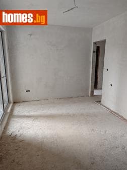 Тристаен, 108m²