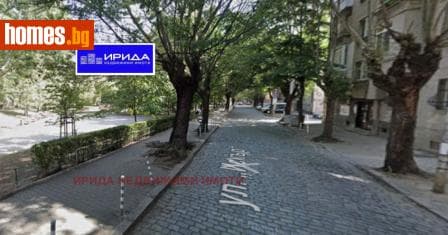 Тристаен, 100m²