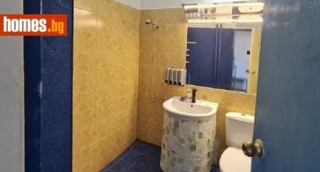 Тристаен, 127m²