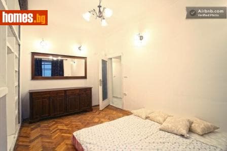 Двустаен, 68m²