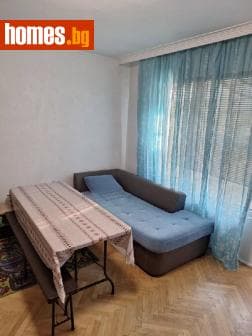 Тристаен, 90m²