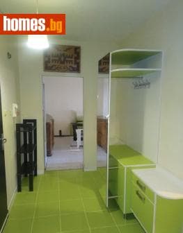 Двустаен, 65m²