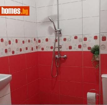 Двустаен, 65m²