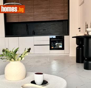 Тристаен, 108m²