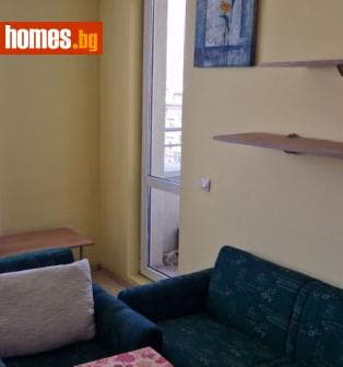 Тристаен, 83m²