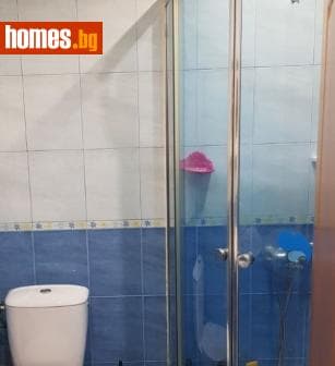 Тристаен, 83m²