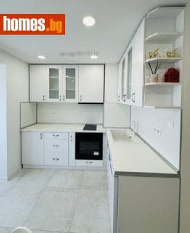 Тристаен, 100m²