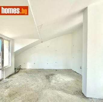 Тристаен, 170m²