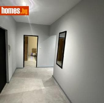 Тристаен, 75m²