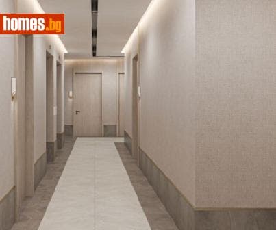 Тристаен, 133m²